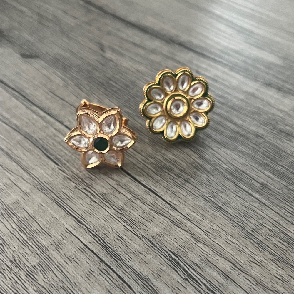 Gold and Green Floral Ring Set